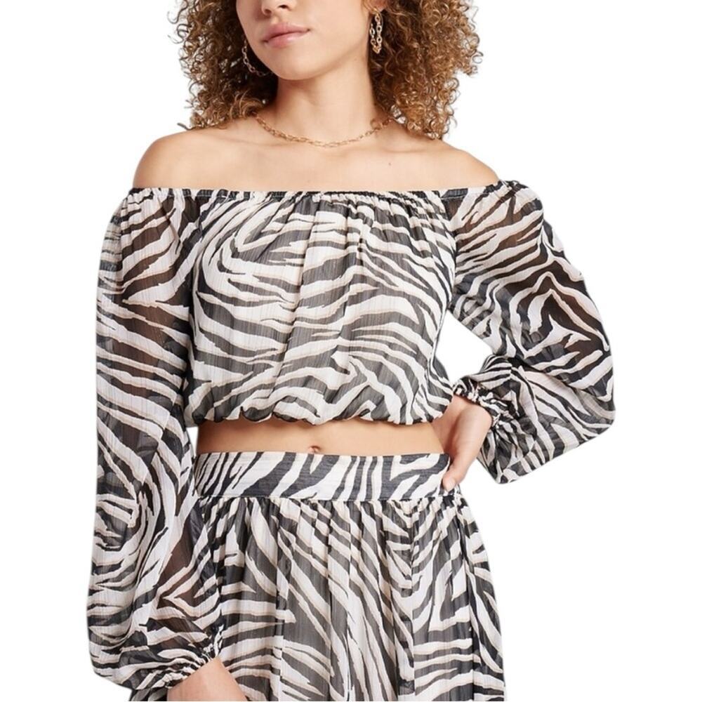 Express X Rachel Zoe Cropped Animal Print Long Sleeve Blouse Size XS NWT